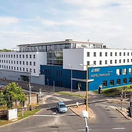 Famulus Kollegium Győr