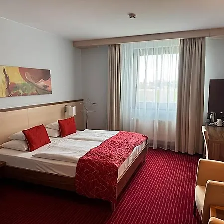 Famulus Kollegium Vandrarhem Győr