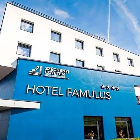 Vandrarhem Famulus Kollegium Győr