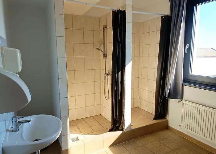 Famulus Kollegium Хостел *