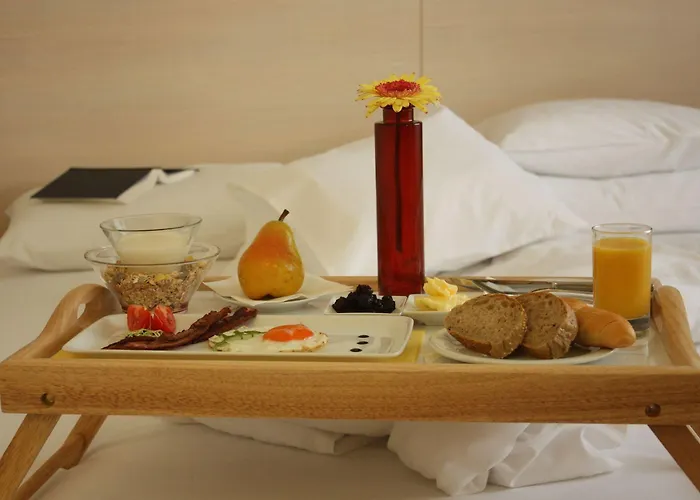 Хостел Famulus Kollegium *